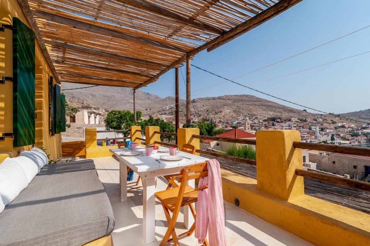 Atlantis Houses Chalki Town Luaran gambar