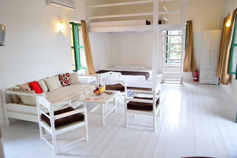 Atlantis Houses Chalki Town Luaran gambar
